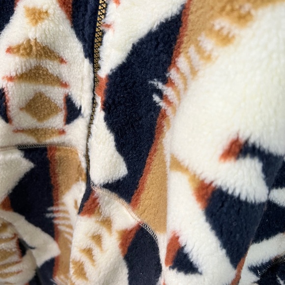 Pendleton Multicolor Geometric Jacket - Picture 4 of 11